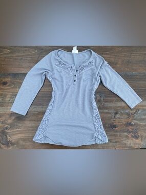 Vintage Y2K Self Esteem Lace-Panel Light Grey Henley Top Size Medium